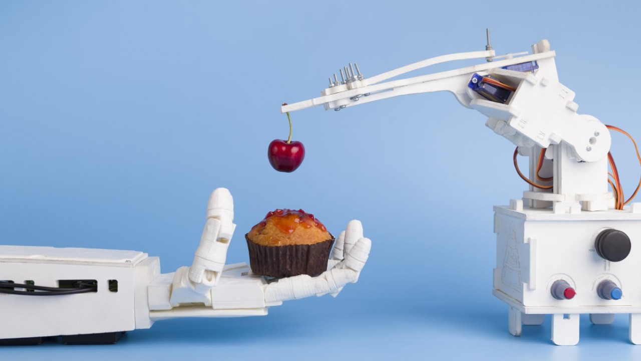 "Đầu bếp robot" có khả năng nếm thức ăn như con người
