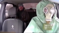 video giua dich corona tai xe deo mat na phong doc cho khach