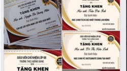 28 giay khen voi danh hieu chua tung xuat hien trong truong hoc