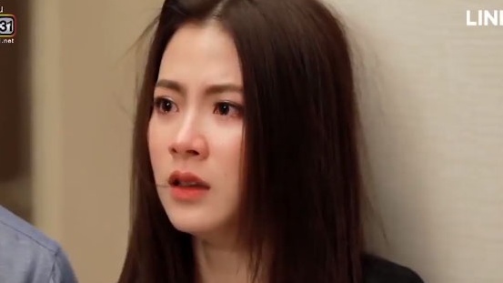 Phim "Chiếc lá cuốn bay" tập 14: Bố ruột âm mưu cưỡng đoạt Nira tại nhà riêng