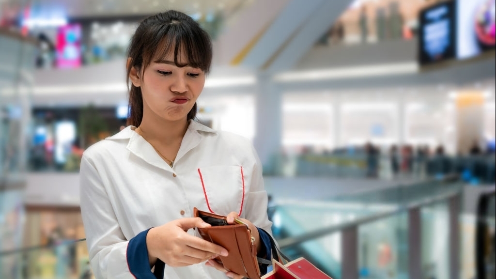 Vợ chồng thu nhập 20 triệu một tháng vẫn sống chật vật ở thành phố