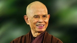 thien su thich nhat hanh roi chua tu hieu sang thai lan tinh duong