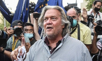 ong trump an xa giam an cho hon 140 nguoi trong ngay cuoi cung