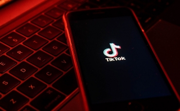Sau cái chết của bé gái 10 tuổi, TikTok bị cấm tại Italia