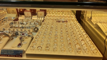 gia vang hom nay 322021 sat tet vang giam con 568 trieu dongluong