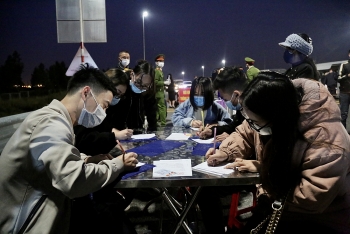 bac giang cach ly tap trung nguoi tu tphcm ve an tet