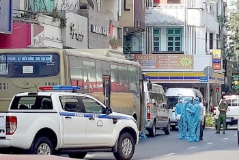 tphcm phong toa 1 khach san do 35 nguoi trung quoc nghi nhap canh trai phep dang o