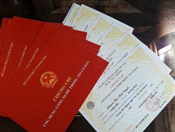 bo chung chi tin hoc ngoai ngu doi voi giao vien day nghe