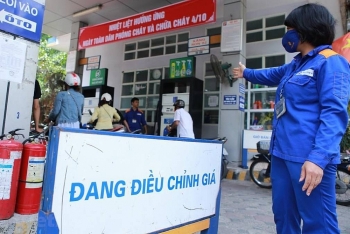 gia xang giam con gan 19000 donglit