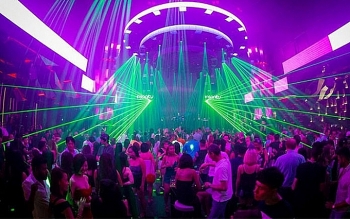 tp ha long dong cua toan bo dich vu karaoke vu truong tu 304