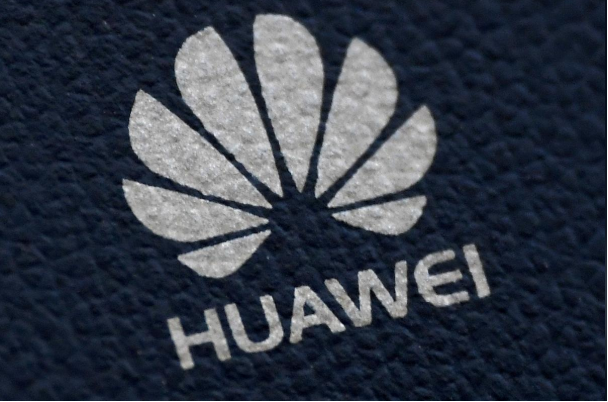 Anh chấm dứt 20 năm hợp tác với Huawei