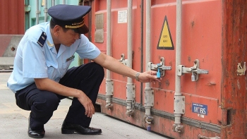 Hải quan thu gần 720 tỷ đồng từ kiểm tra sau thông quan