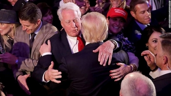 em trai tong thong donald trump qua doi khong ro benh ly