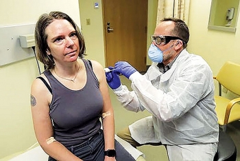 my quan chuc y te se tu chuc neu bi ep phe duyet vaccine covid 19