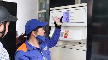 gia xang dau dong loat giam tu 15h00 chieu nay 119