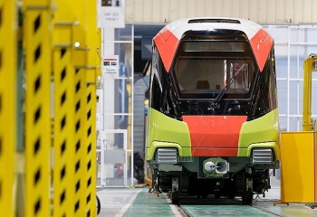 ha noi de xuat lam tuyen duong sat van cao hoa lac