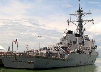 Tàu chiến Mỹ đi qua Biển Đông khiến Trung Quốc tức giận