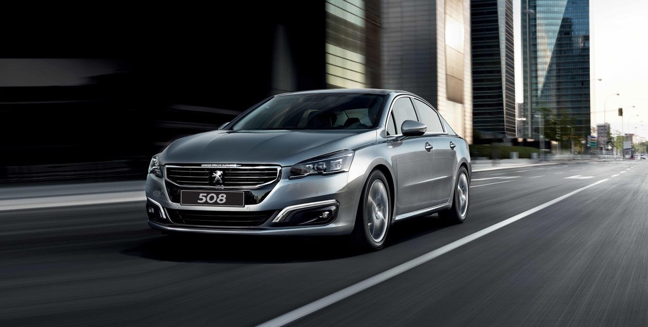 Giá xe ô tô Peugeot mới nhất tháng 02/2020: Cao nhất 2,2 tỷ đồng