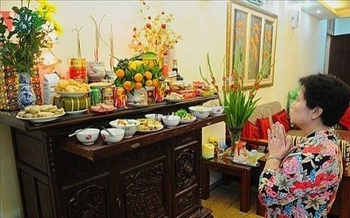 nguoi viet thuong lam gi trong ngay ram thang chap