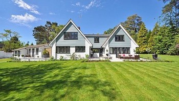 phong thuy nha o 12 con giap nha o huong nao ruoc tai loc phu quy