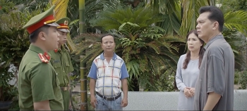 troi buoc yeu thuong tap 23 toi 1011 ba lan sung nguoi khi biet co ke theo doi dam sau lung minh