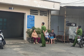 thieu nu 15 tuoi tu vong sau khi su dung ma tuy va quan he tinh duc tap the trong nha nghi