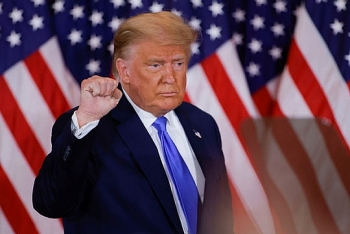 tong thong trump tiep tuc khoi kien doi 40000 phieu o nevada