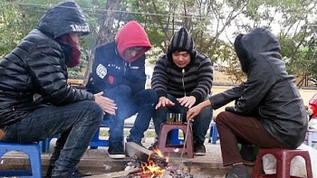 thoi tiet 812 khong khi lanh tang cuong xuong phia nam bac bo ret dam