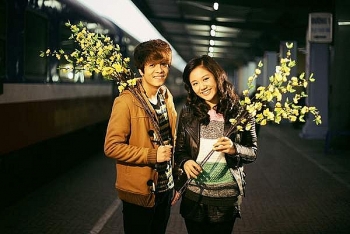 loi bai hat lyrics phut giao thua lang le