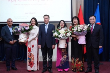 ky niem ngay quoc te phu nu tai dai su quan viet nam o lb nga