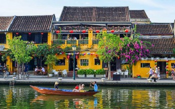 top 10 thanh pho duoc du khach the gioi binh chon hieu khach nhat viet nam