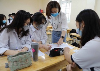 hoc sinh ha noi duoc nghi 6 ngay trong 2 dip le