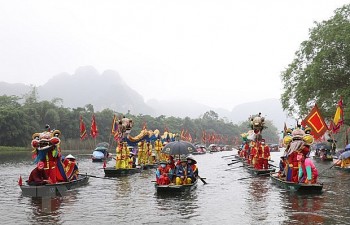 ron rang khong khi khai mac le hoi trang an 2022
