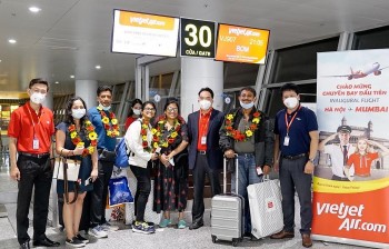 vietjet air mo duong bay thang tu ha noi va tphcm toi an do