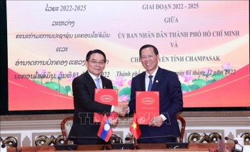 Thành phố Hồ Chí Minh và tỉnh Champasak, Lào ký thỏa thuận hợp tác hữu nghị