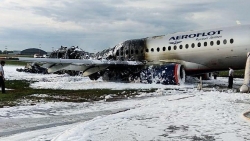 Lật lại những bê bối của máy bay Sukhoi vừa gặp nạn tại Nga