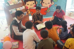Save the Children thúc đẩy thói quen đọc sách cho trẻ em