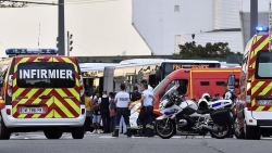 Tấn công bằng dao ở ga tàu điện Pháp, 9 người thương vong